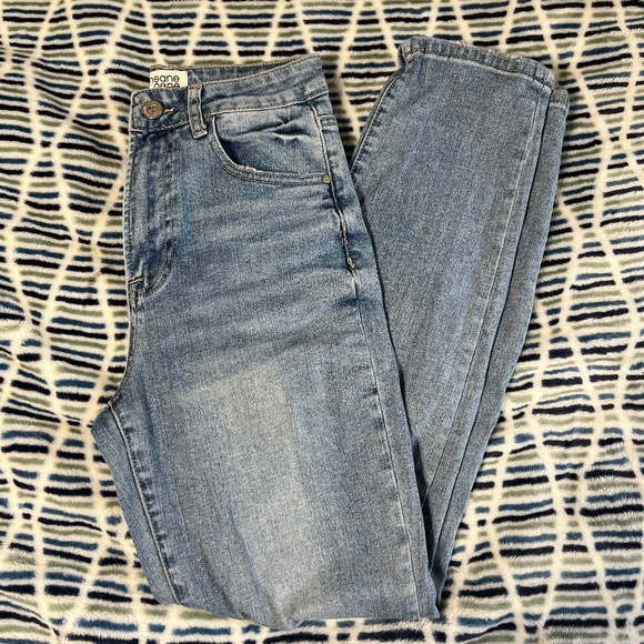 Jeans - Picture 1 of 4